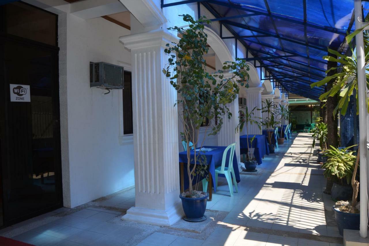 Island Inn Balabag  Exterior photo